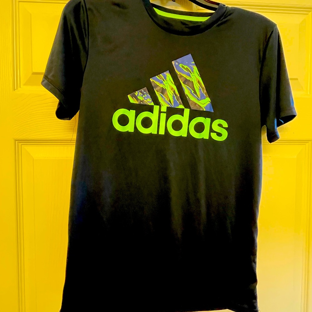 Adidas kids shirt CLIMALITE size large 14-16